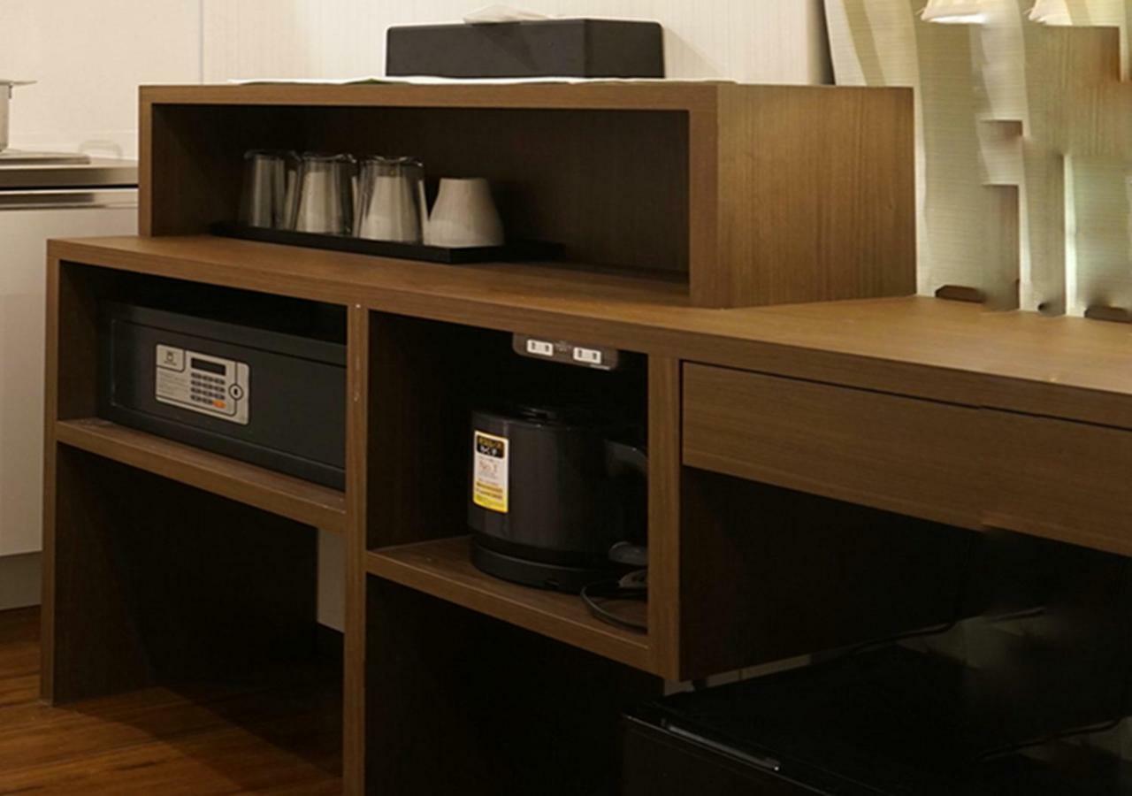 Le Tour Hotel Akihabara Ekimae 楽途ホテル秋葉原駅前店 Tokió Kültér fotó